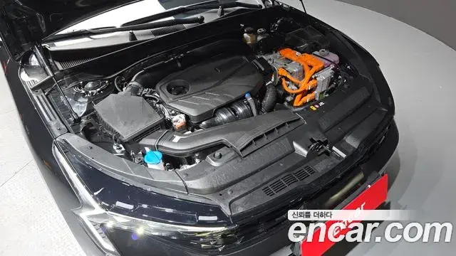 Kia K5 2025 — Şəkil 14/20