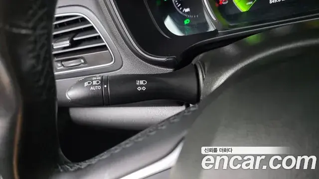Renault Samsung QM6 2022 — Şəkil 25/35