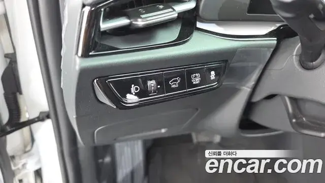 Kia Niro 2025 — ფოტო 32/32
