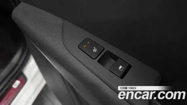 Kia Niro 2025 — ფოტო 27/32