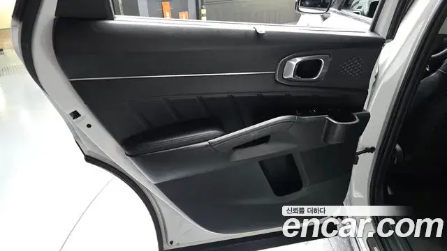 Kia Sorento 2022 — Photo 20/30