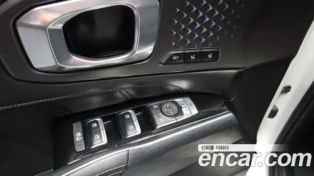 Kia Sorento 2022 — Photo 3/30