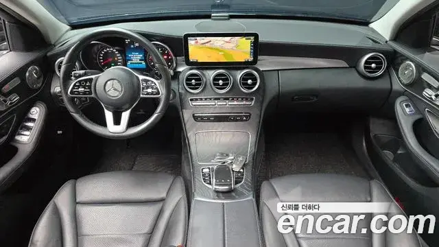 Mercedes-Benz C-Class 2019 — Фото 7/20