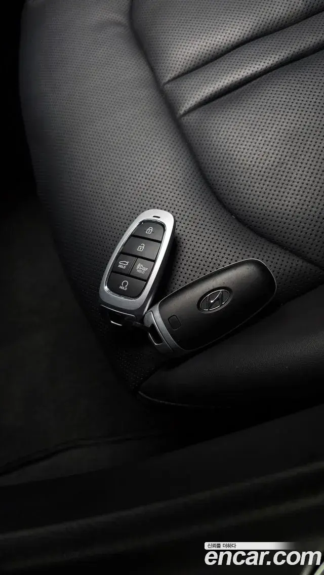 Hyundai Sonata 2022 — Фото 19/20