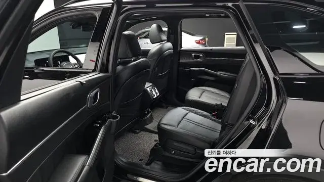 Kia Sorento 2023 — Şəkil 3/20