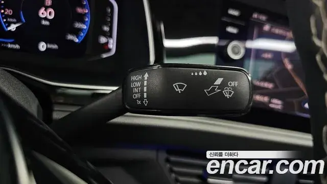 Volkswagen Jetta 2021 — Şəkil 7/34