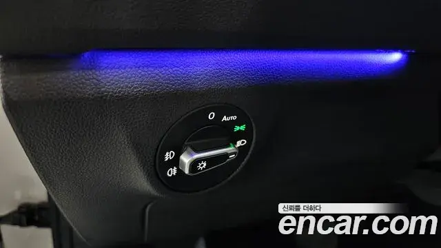 Volkswagen Jetta 2021 — Şəkil 20/34