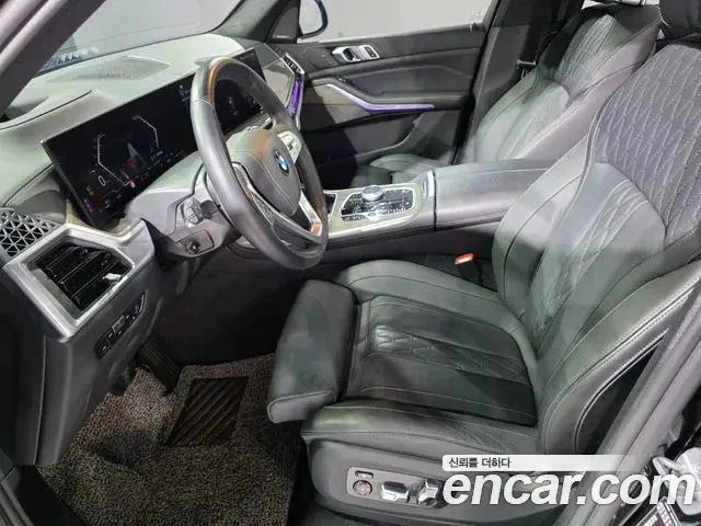 BMW X7 2023 — Şəkil 12/18