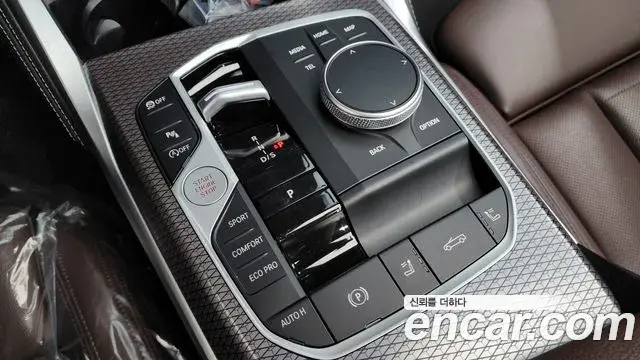 BMW 4 Series 2024 — ფოტო 21/34