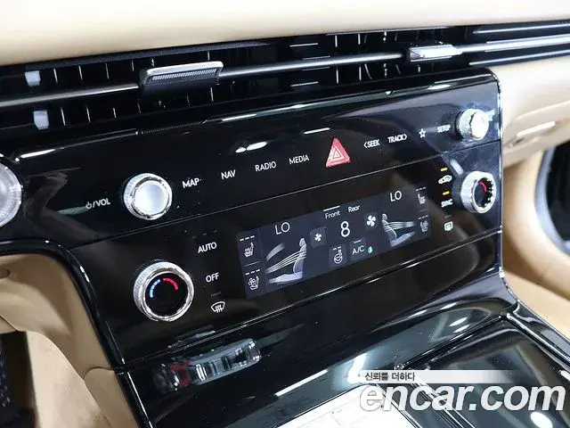 Genesis G80 2024 — Photo 1/20