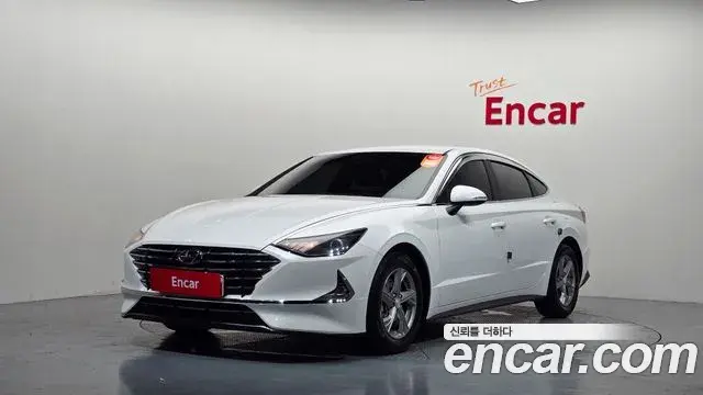 Hyundai Sonata Hybrid 2022 — Şəkil 23/31