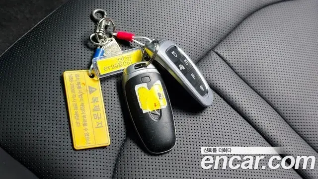 Hyundai Sonata Hybrid 2022 — Şəkil 3/31