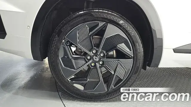 Renault Samsung Grand Koleos 2024 — Şəkil 3/32