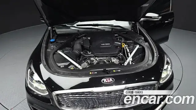 Kia The K9 2018 — Фото 6/20