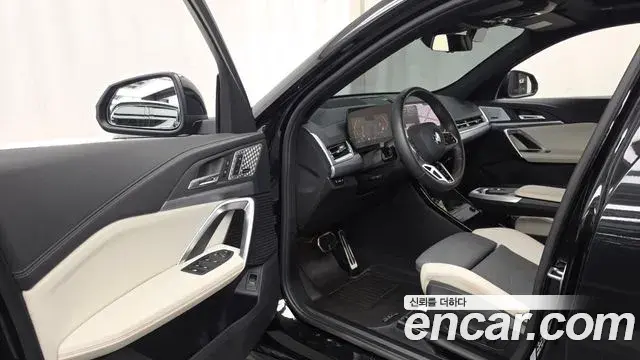 BMW X2 2025 — Фото 10/20
