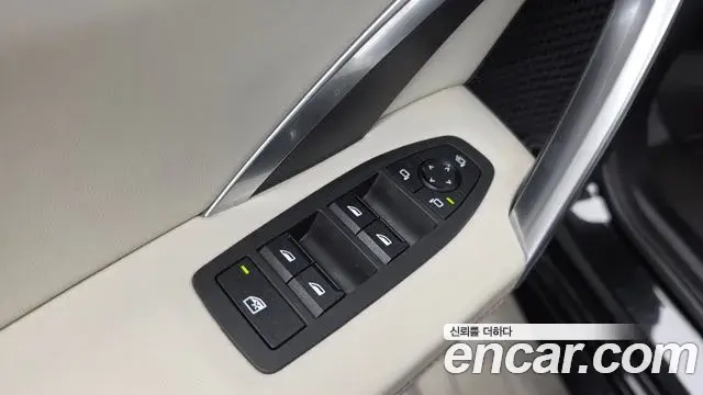 BMW X2 2025 — ფოტო 16/32