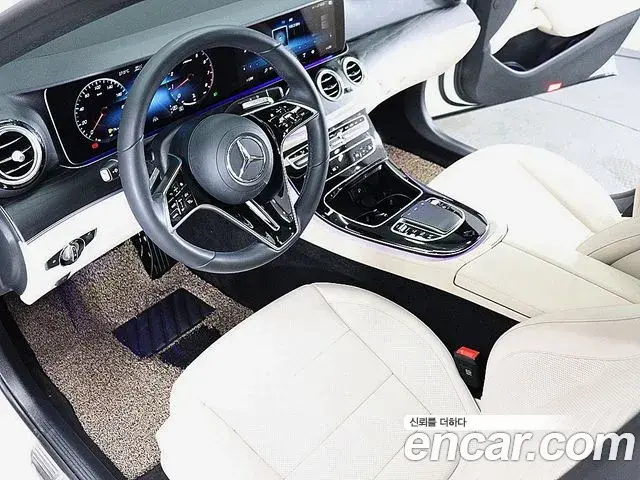 Mercedes-Benz E-Class 2023 — Şəkil 9/20