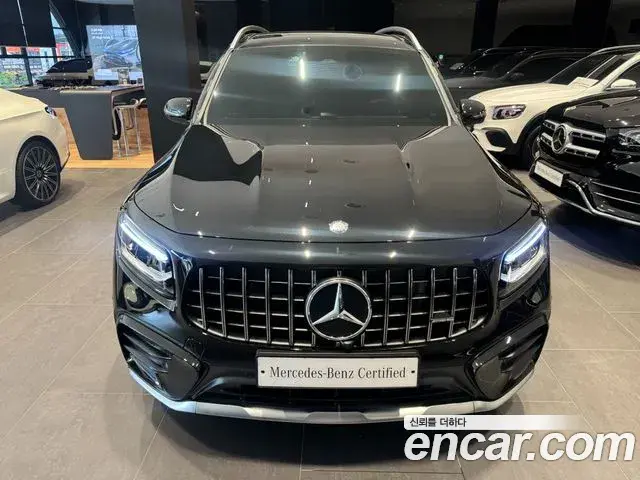 Mercedes-Benz GLB-Class 2026 — Фото 2/20