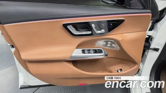 Mercedes-Benz E-Class 2025 — ფოტო 7/31