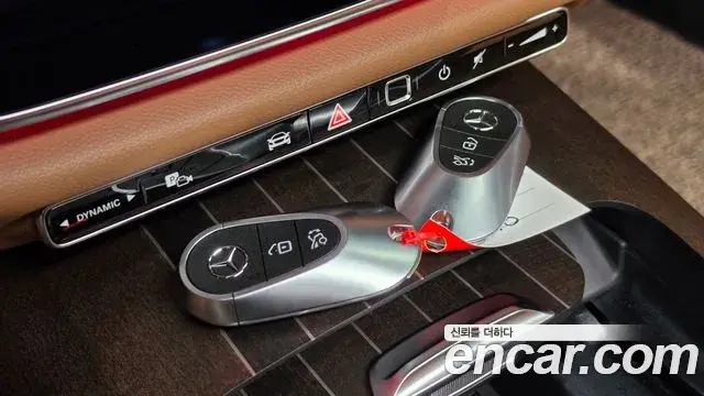Mercedes-Benz E-Class 2025 — ფოტო 1/31