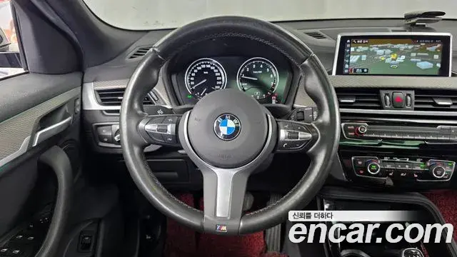 BMW X2 2020 — Фото 13/20