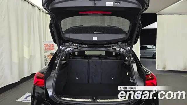 BMW X2 2020 — Фото 20/20