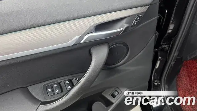 BMW X2 2020 — ფოტო 8/31