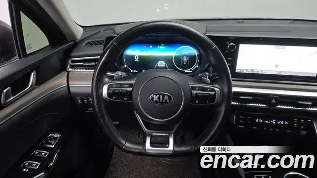 Kia K5 2020 — Photo 21/30