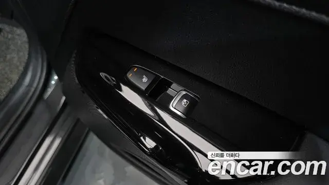 Kia K5 2020 — Photo 28/30