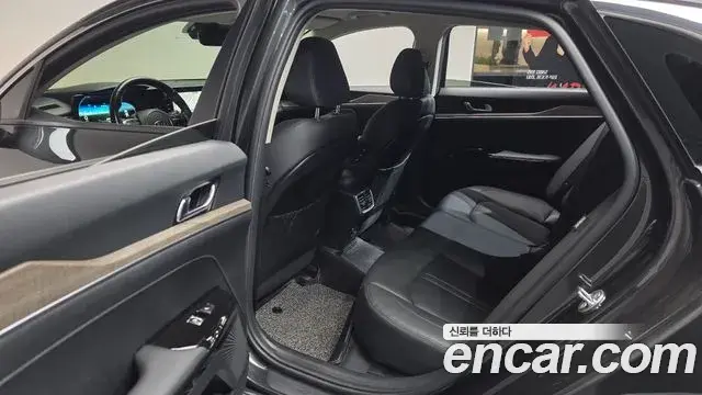Kia K5 2020 — Photo 24/30