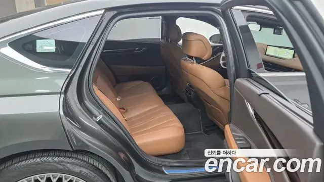 Genesis G80 2022 — ფოტო 8/20