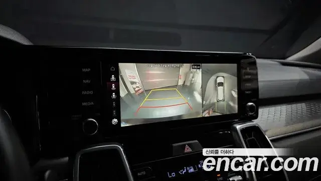 Kia Sorento 2021 — Photo 15/20