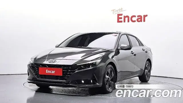 Hyundai Avante 2022 — Фото 1/20