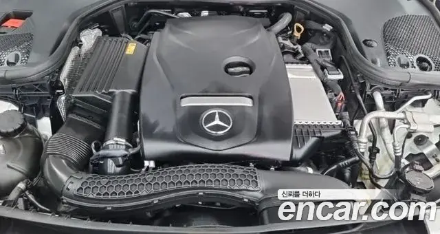 Mercedes-Benz E-Class 2021 — ფოტო 3/18