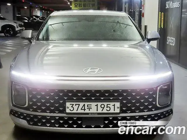 Hyundai Grandeur 2023 — Фото 2/20