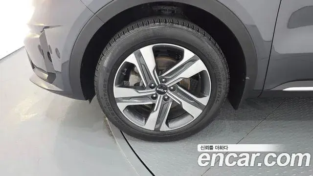 Kia Sorento 2022 — Şəkil 11/31
