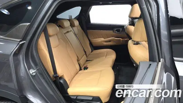 Kia Sorento 2022 — Şəkil 7/31
