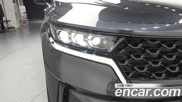 Kia Sorento 2022 — Şəkil 29/31