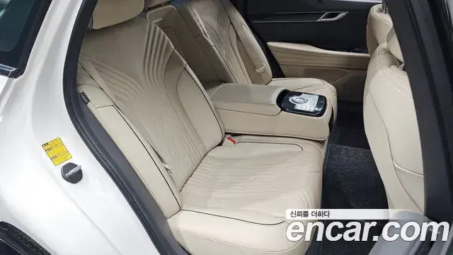 Genesis G80 2020 — ფოტო 16/30