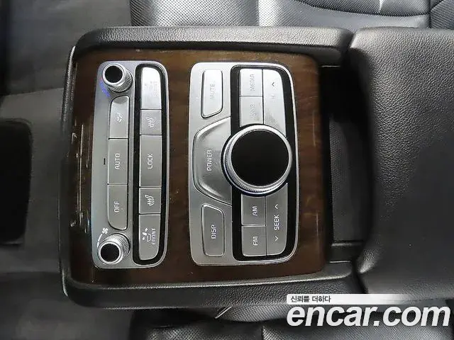 Kia The K9 2019 — Photo 2/20