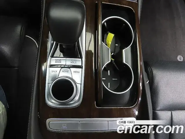 Kia The K9 2019 — Photo 19/20