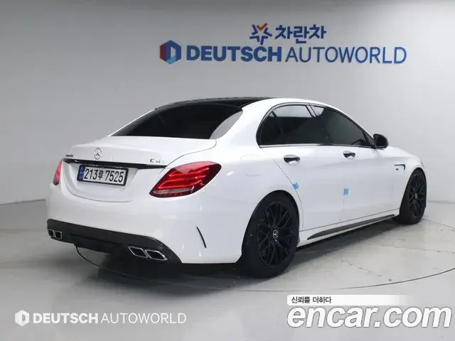 Mercedes-Benz C-Class 2018 — Фото 1/20
