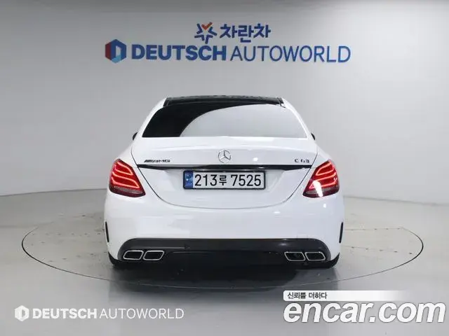 Mercedes-Benz C-Class 2018 — Фото 3/20
