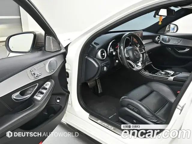 Mercedes-Benz C-Class 2018 — Фото 10/20