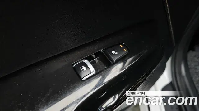 Kia K5 2023 — Photo 14/34