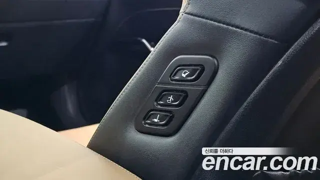Kia K5 2023 — Photo 22/34
