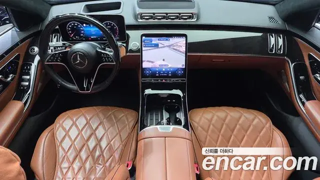 Mercedes-Benz S-Class 2021 — Photo 13/33
