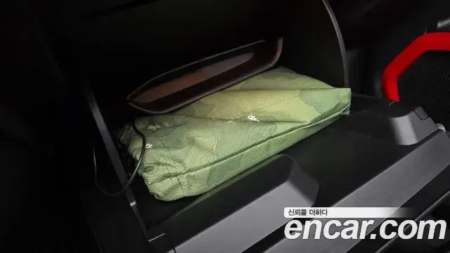Jeep Renegade 2020 — Şəkil 8/33