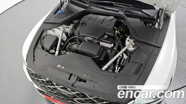 Genesis G80 2024 — Photo 10/20