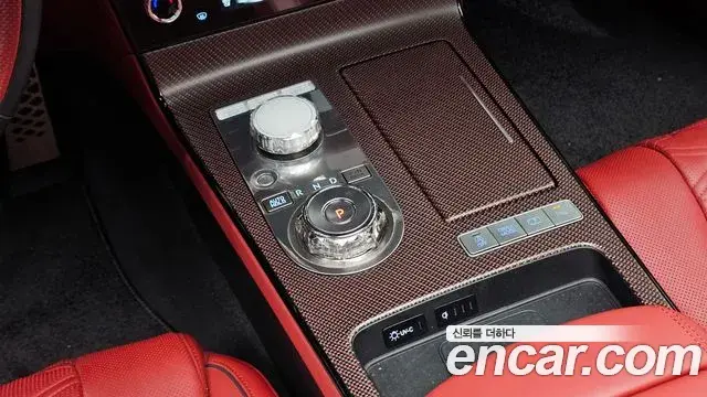 Genesis G80 2024 — Photo 13/20